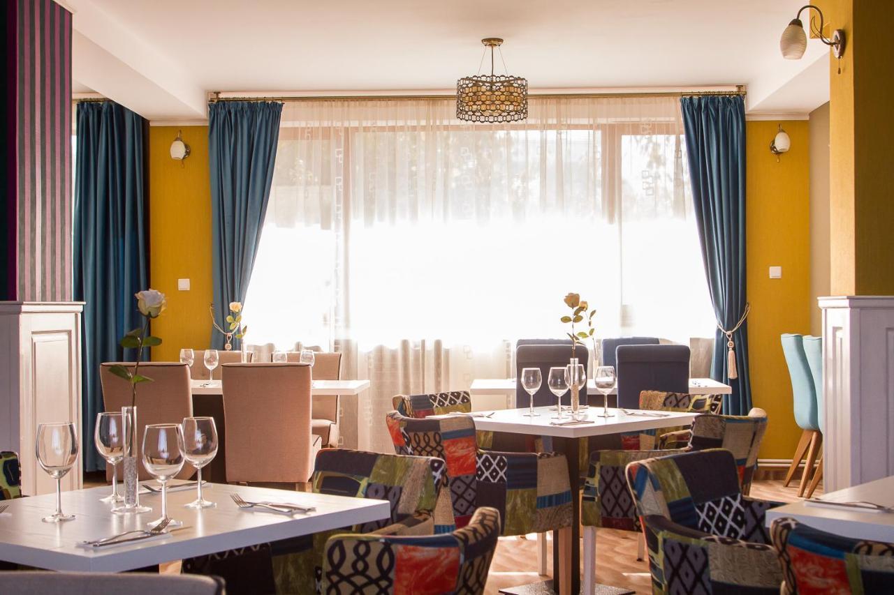 Hotel Bordeaux Галац Екстер'єр фото